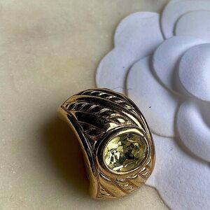 Christian Dior single vintage gold tone clip on earring